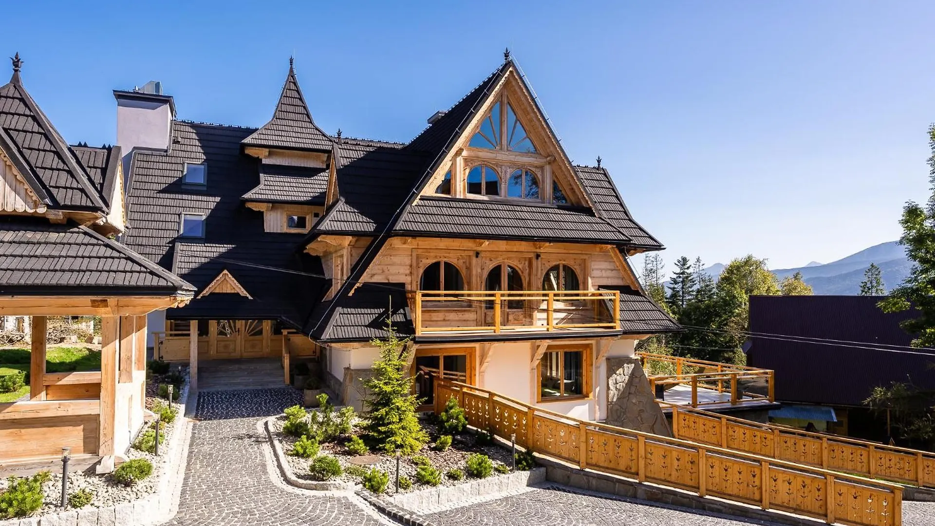 Aparthotel Rezydencja & Spa Czarny Niedzwiedz Koscielisko Poland